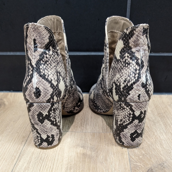 Steve Madden Booties - Picture 2 of 5